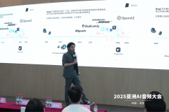 品牌取制制商可以